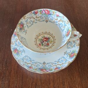Tuscan "Orleans" fine bone china teacup and saucer